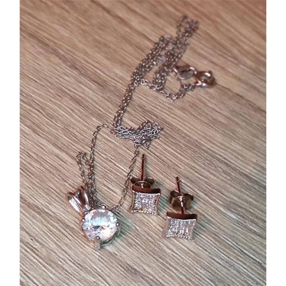 Sparkling sterling silver 925 CZ chain penant necklace and earrings jewelry set